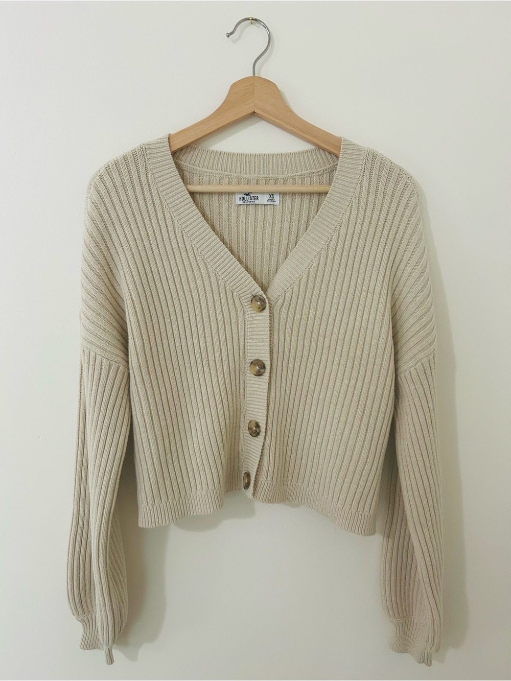 Hollister NWT Ribbed Cropped Cardigan Sweater XS